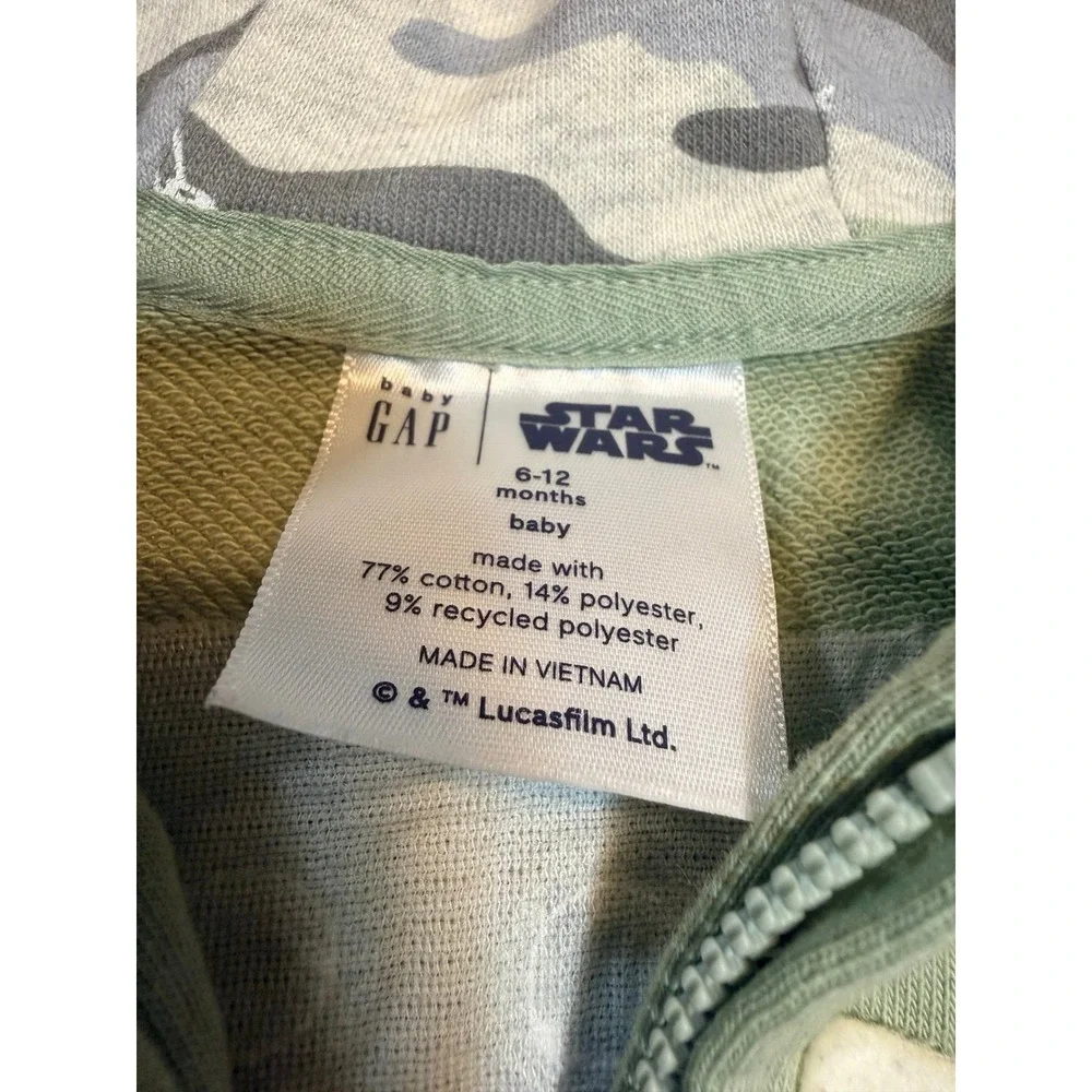 Baby Gap Star Wars Yoda zip up sweatshirt with ears on hood.  Size 6-12 months.